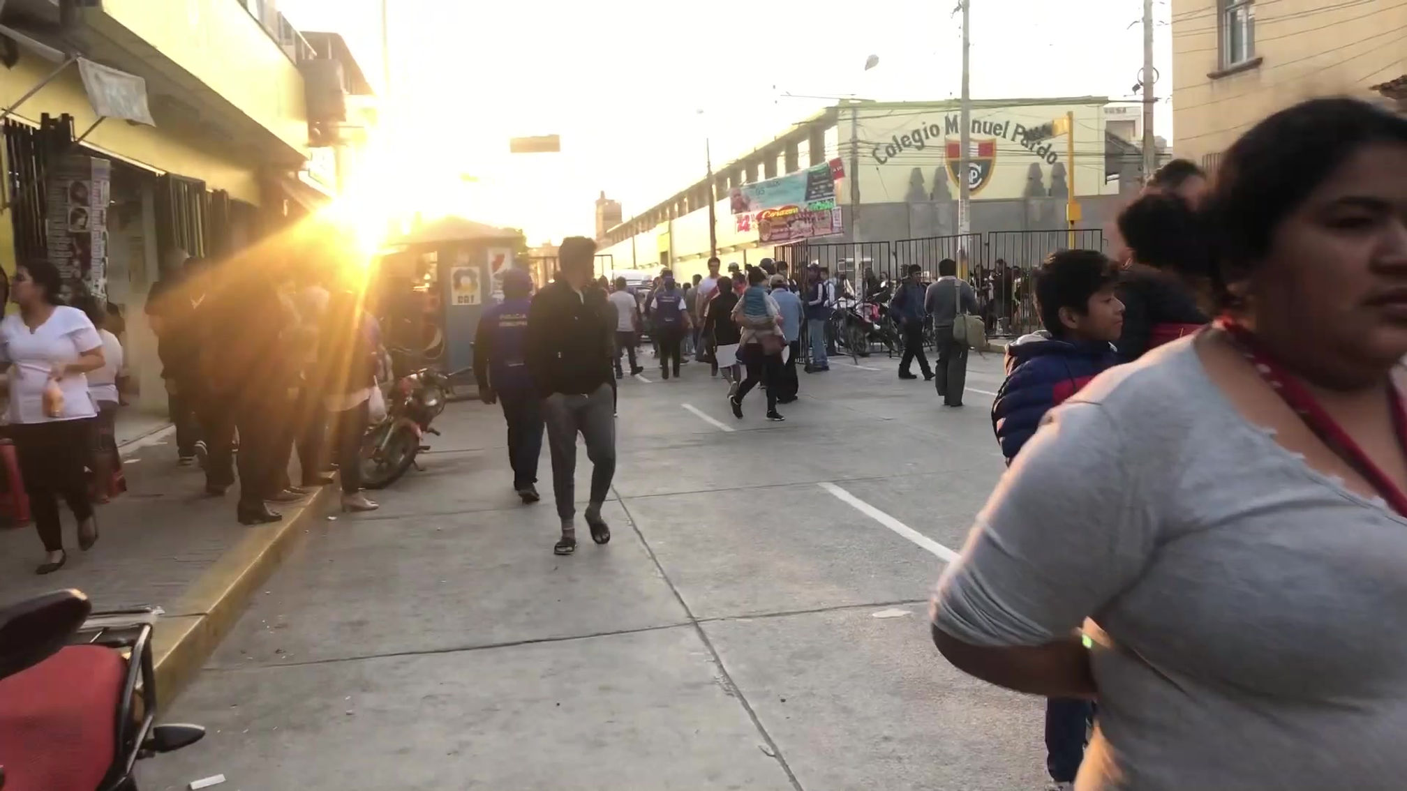 Grescas entre ambulantes, policias y serenos